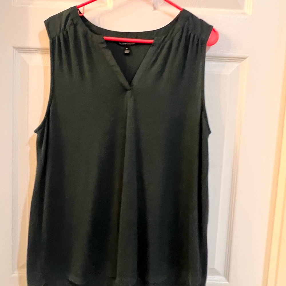 41 Hawthorn Sleeveless Forest Green Blouse